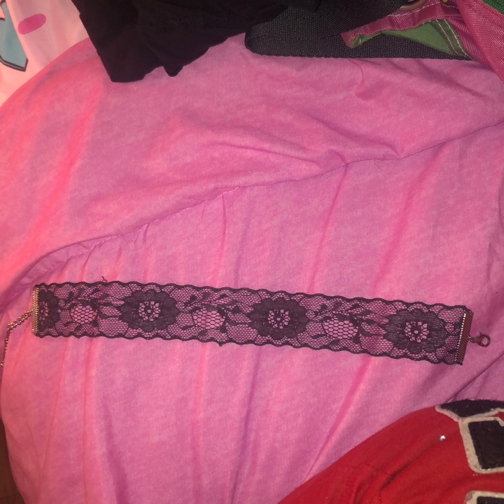 Forever 21 lace choker